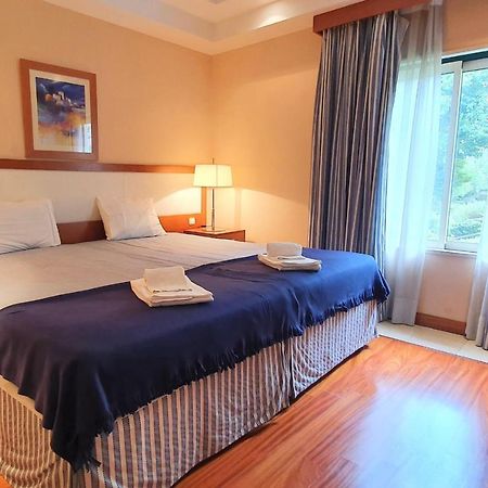 Classic 2Bdr Apartment Near Beach By Lovelystay ラゴア エクステリア 写真