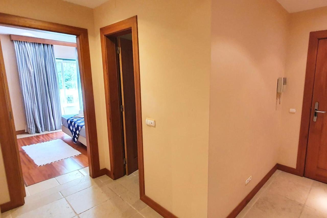 Classic 2Bdr Apartment Near Beach By Lovelystay ラゴア エクステリア 写真
